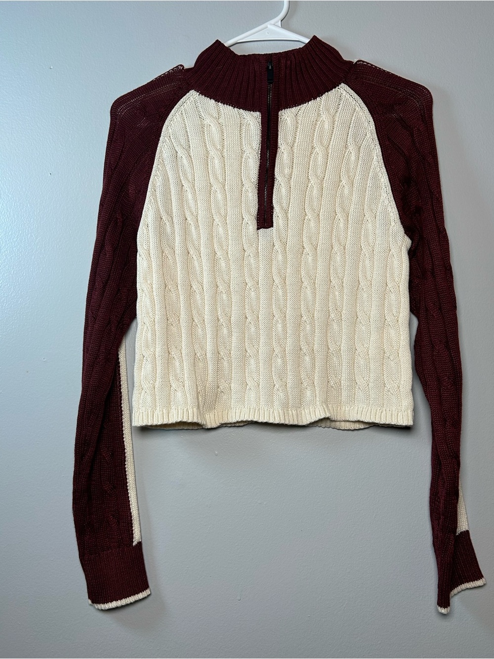 Womens 1/4 Zip Sweater Sz Small Beige Cable Knit Pullover Varsity College Preppy